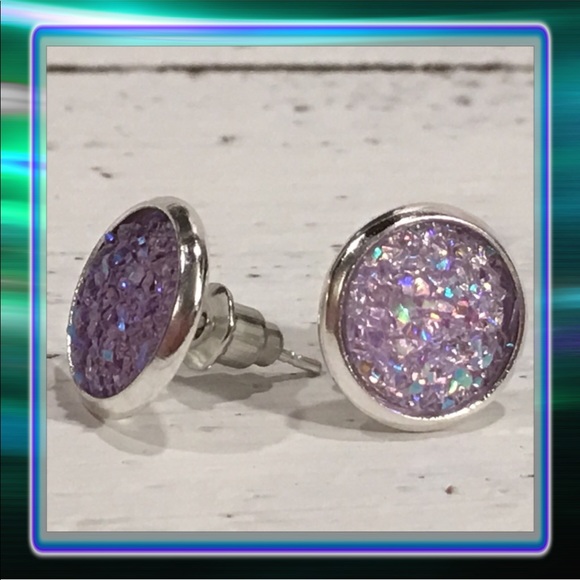 Jewelry - Acrylic ( Druzy Look Like ) Stud Earrings